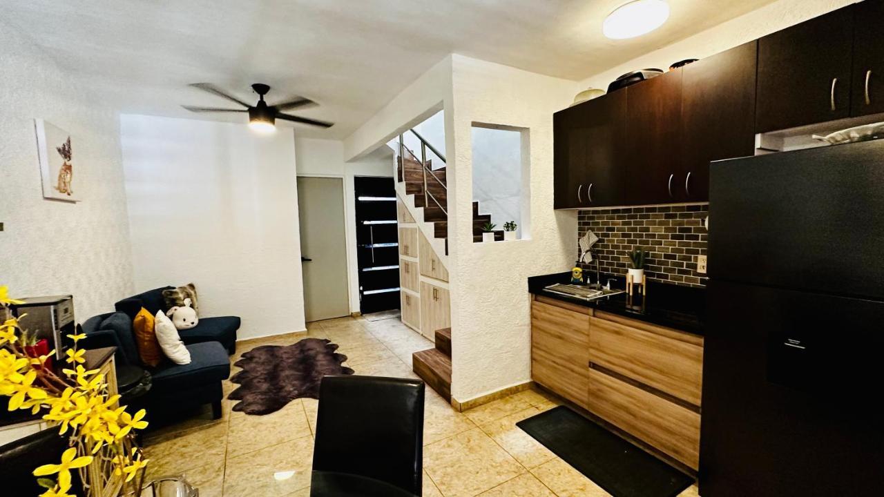 Ferienwohnung Franks House "Shared House" Cancún Exterior foto